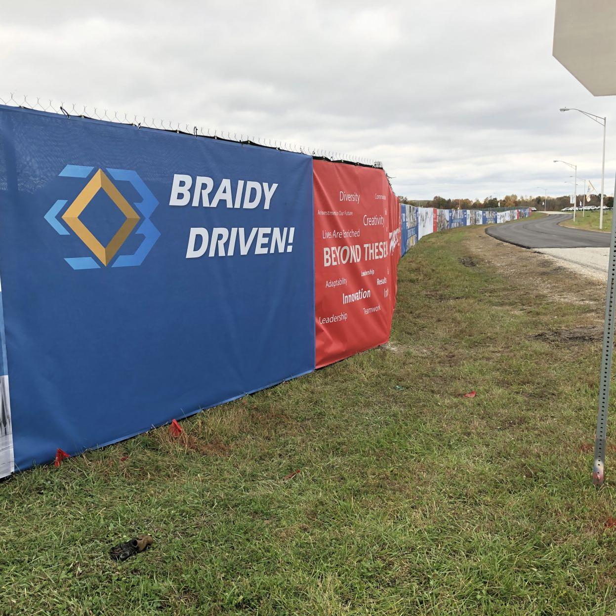 Braidy Industries site fence 11-5-19